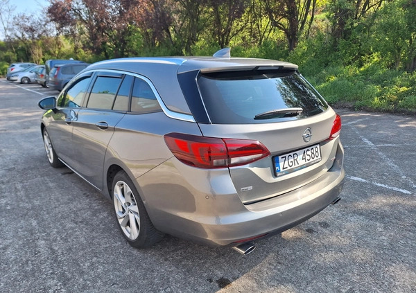 Opel Astra cena 65900 przebieg: 225000, rok produkcji 2017 z Gryfino małe 121